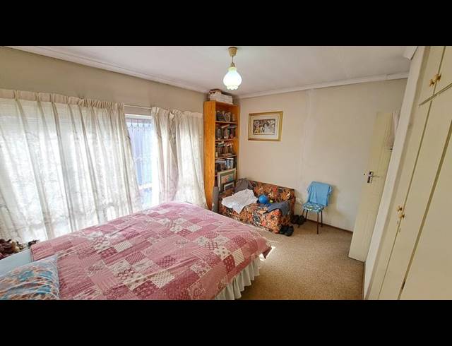 3 BEDROOM DUPLEX FOR SALE IN OVERPORT
